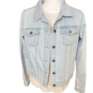 Forever 21 denim jacket. Size small